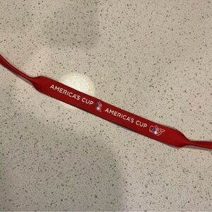 Vineyard Vines Red Logo Box Sunglass Strap NWOT 
 America's Cup Red Event